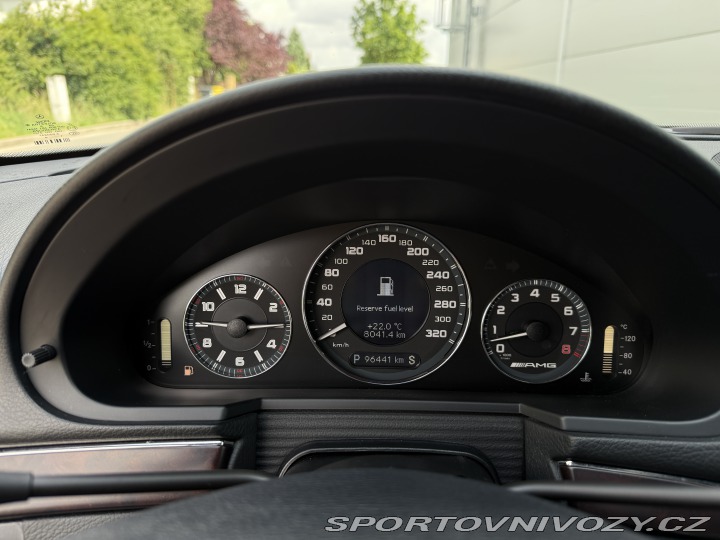 Mercedes-Benz E E63 AMG, 6.3 V8, 378 kw, 2009