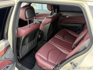 Mercedes-Benz E E63 AMG, 6.3 V8, 378 kw, 2009
