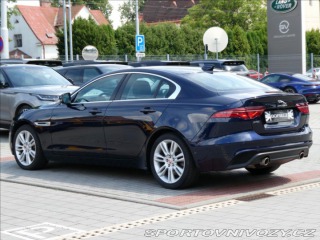 Jaguar XE 2,0 P300 SE, 1.Maj ČR, AW 2019