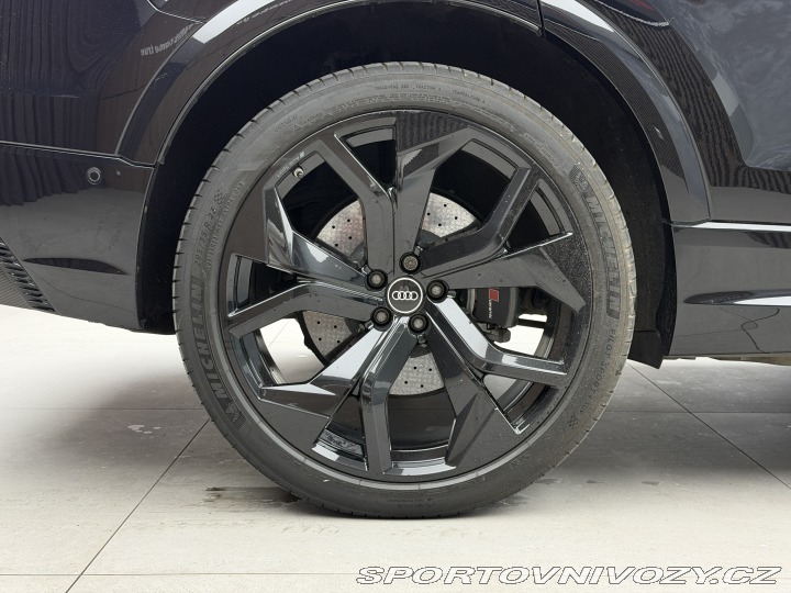 Audi RS Q8 Quattro Tiptronic Carbon 2021