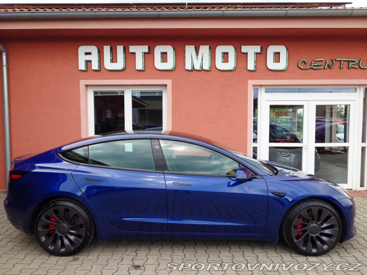 Tesla Model 3 Performance Dual Motor 37 2021
