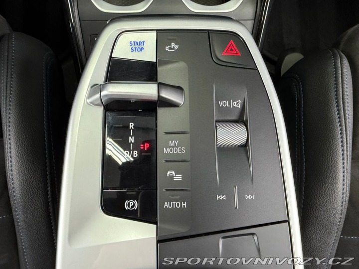 BMW iX1 xDrive 30 M-PAKET, INDIVI 2022