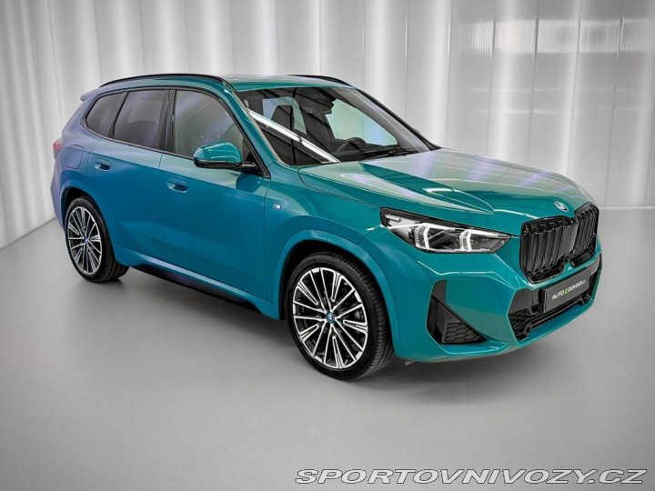 BMW iX1 xDrive 30 M-PAKET, INDIVI 2022