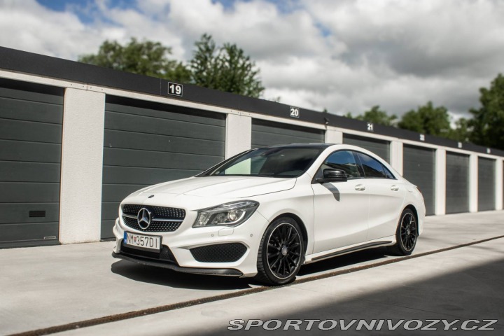 Mercedes-Benz CLA Kupé 220 CDI AMG line / 2014