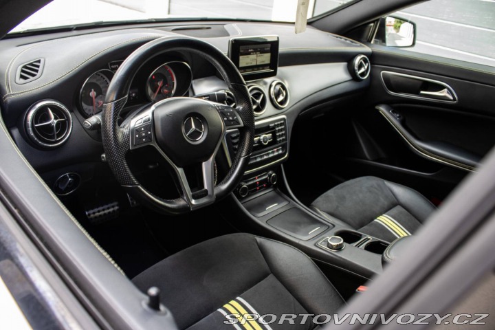 Mercedes-Benz CLA Kupé 220 CDI AMG line / 2014