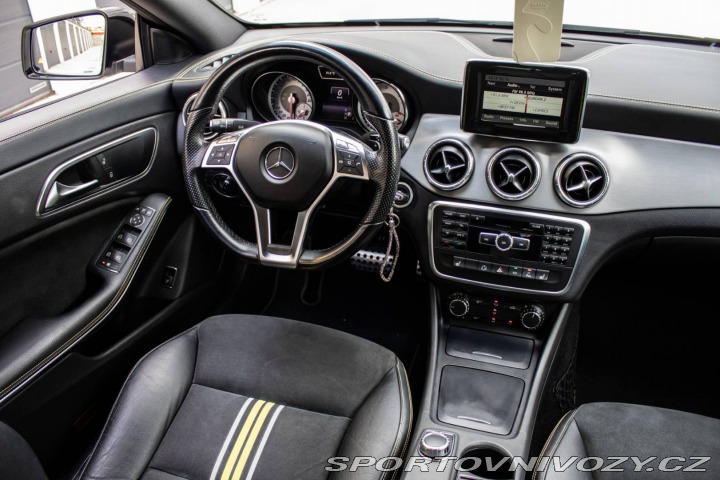 Mercedes-Benz CLA Kupé 220 CDI AMG line / 2014