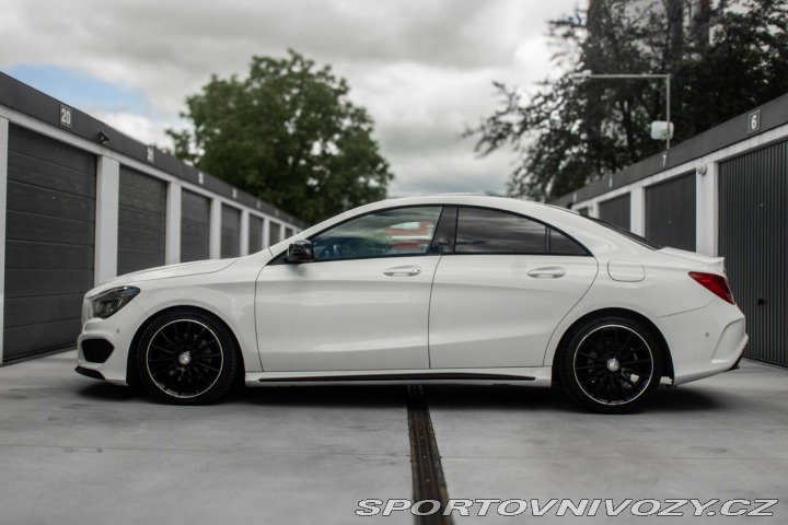 Mercedes-Benz CLA Kupé 220 CDI AMG line / 2014