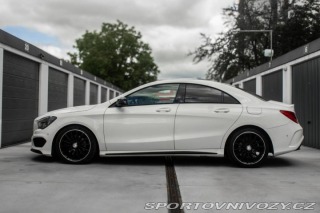Mercedes-Benz CLA Kupé  220 CDI AMG line / 2014