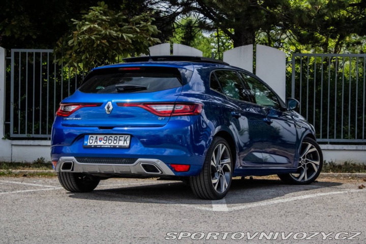 Renault Mégane GT 205 / 4CONTR / BOSE / 2018