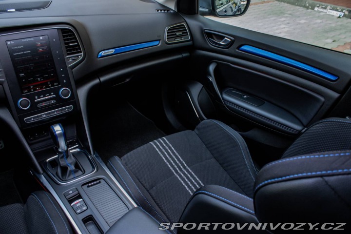 Renault Mégane GT 205 / 4CONTR / BOSE / 2018