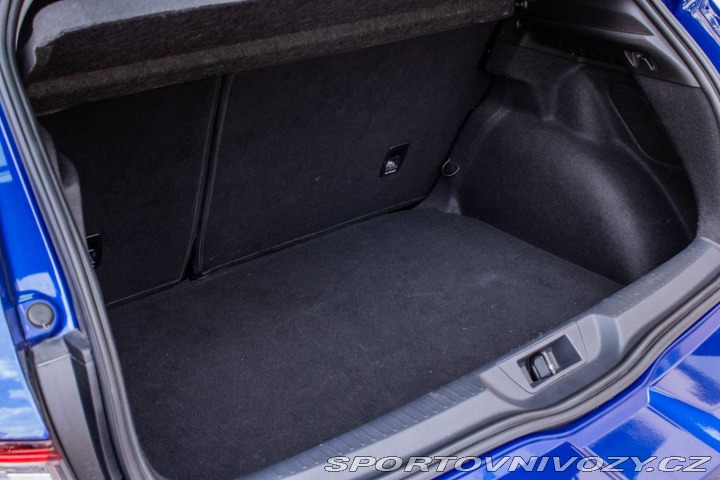 Renault Mégane GT 205 / 4CONTR / BOSE / 2018