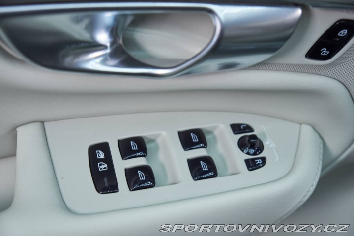 Volvo V90 2024