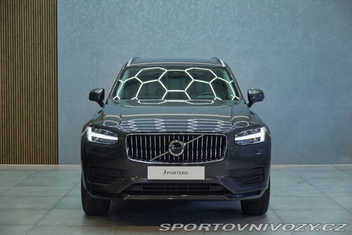 Volvo V90 2024
