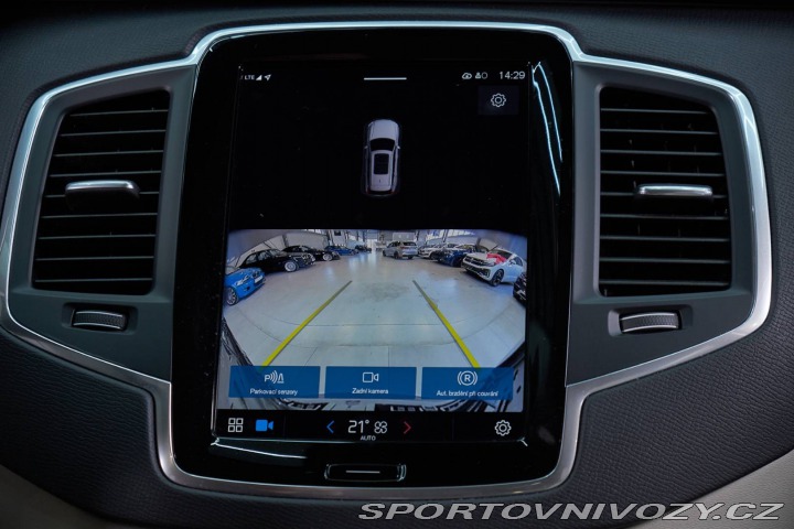 Volvo V90 2024