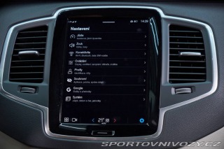 Volvo V90 2024