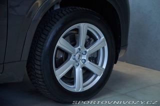 Volvo V90 2024
