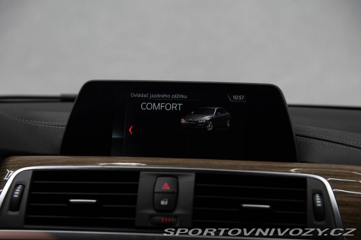BMW 3 330e 135kW A/T8 2018