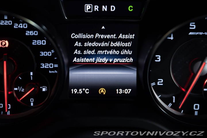 Mercedes-Benz CLA Shooting Brake SB 45 AMG 2015
