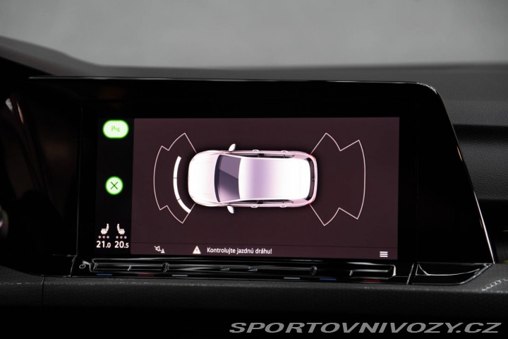 Volkswagen Golf 2021