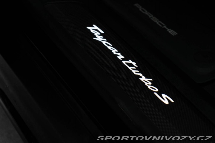 Porsche Taycan Turbo S 2020