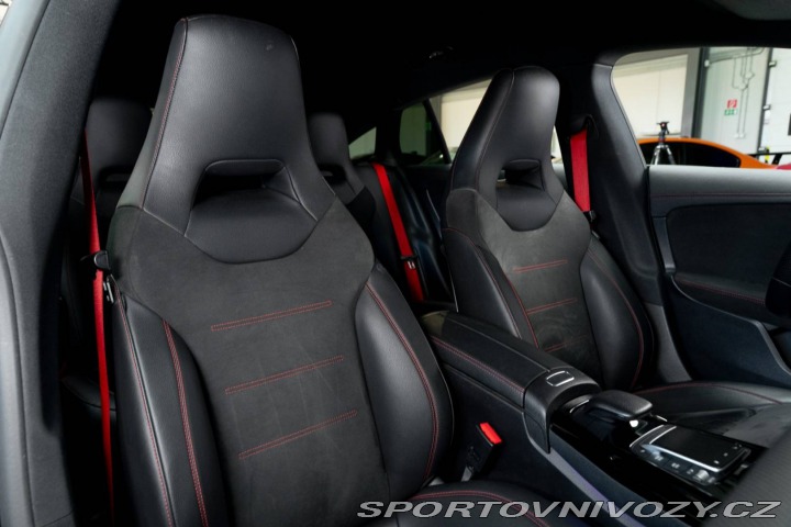 Mercedes-Benz CLA Shooting Brake AMG 45 28 2021
