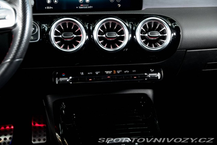 Mercedes-Benz CLA Shooting Brake AMG 45 28 2021