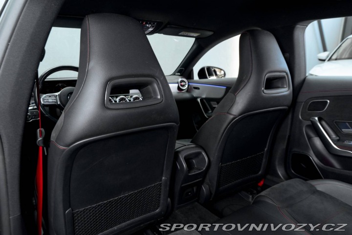 Mercedes-Benz CLA Shooting Brake AMG 45 28 2021