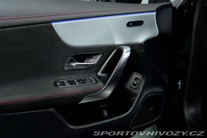 Mercedes-Benz CLA Shooting Brake AMG 45 28 2021