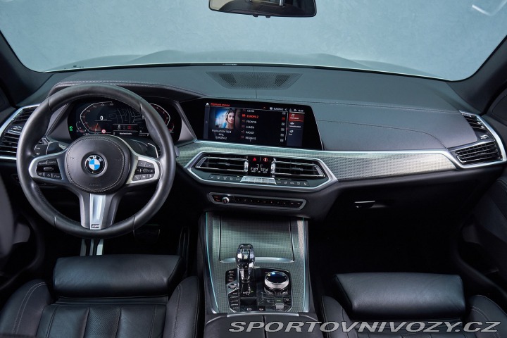 BMW X5 2019