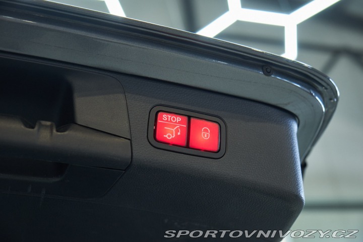 Ostatní značky Ostatní modely Mercedes-BenzCtrieda 2019