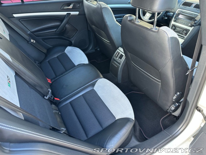 Škoda Octavia RS RS 2,0TDI 125Kw 2011