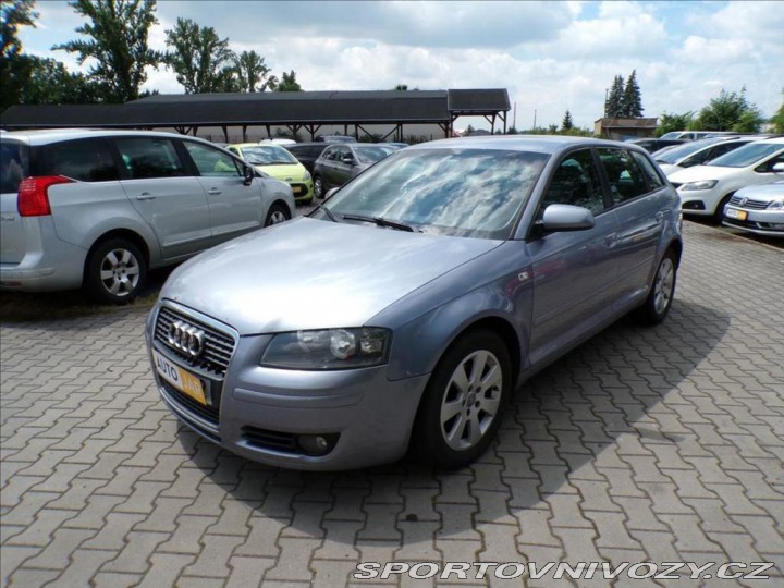 Audi A3 1,6 i DIGI.KLIMA 2005