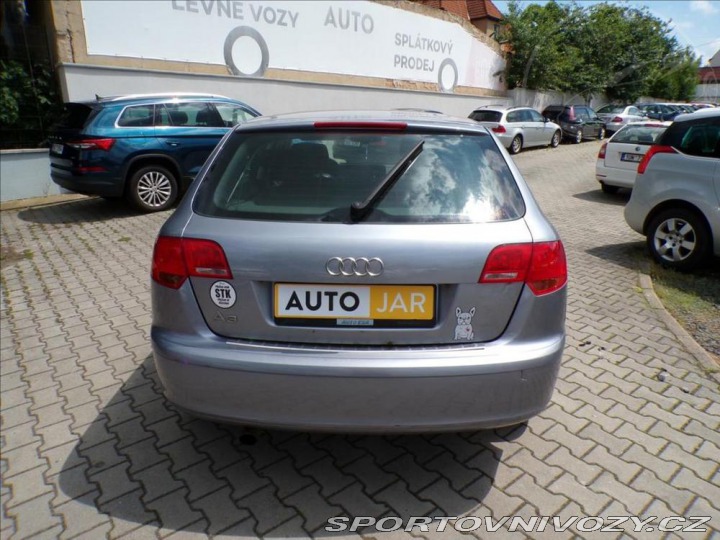Audi A3 1,6 i DIGI.KLIMA 2005