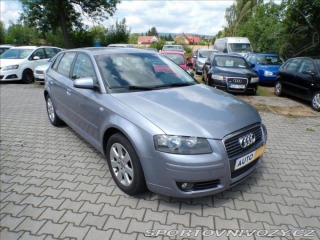 Audi A3 1,6 i DIGI.KLIMA 2005