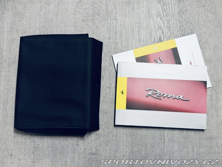 Ferrari Roma FULL CARBON MAX VÝB ZÁRUK 2021