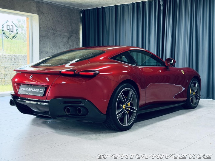 Ferrari Roma FULL CARBON MAX VÝB ZÁRUK 2021