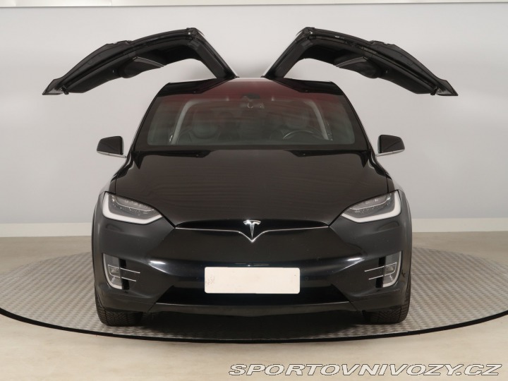 Tesla Model X 90D 2016
