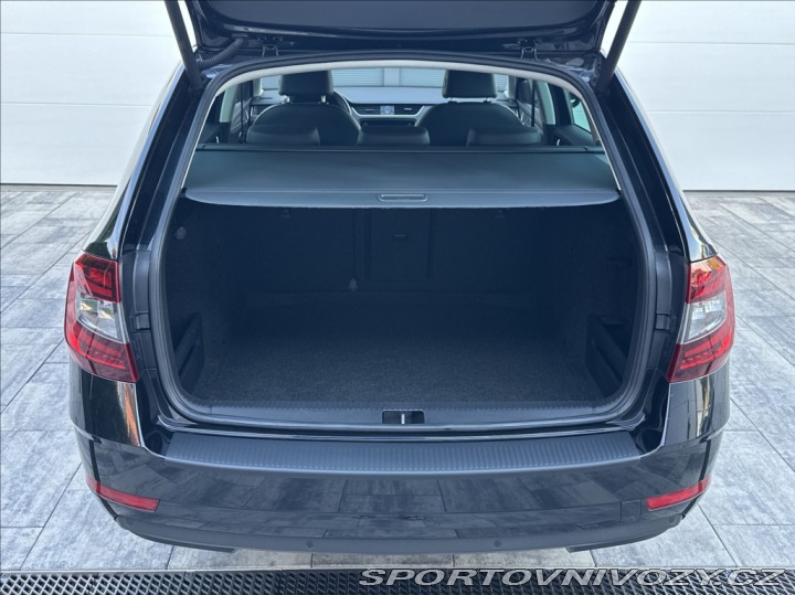 Škoda Ostatní modely Octavia 1,5 TSI 150PS Style DSG 2019