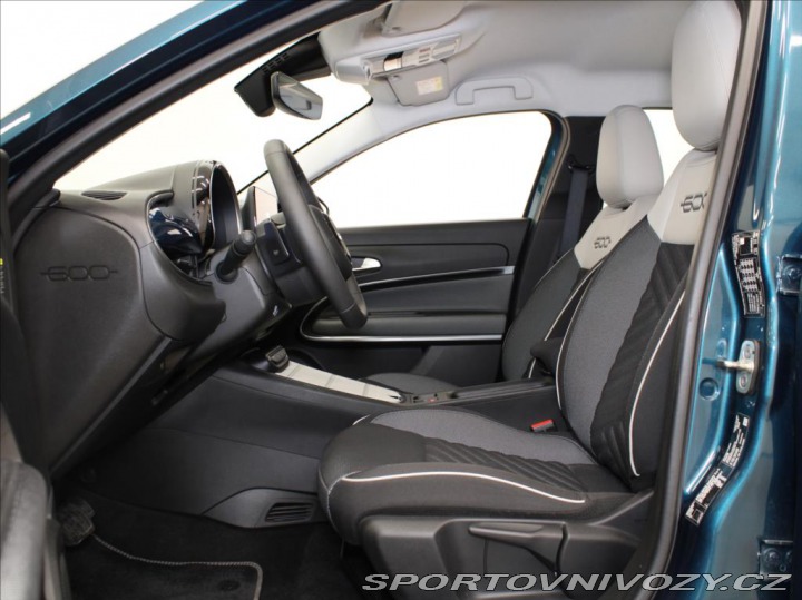 Fiat 600 1,2 Hybrid 145k. Icon 15t 2024