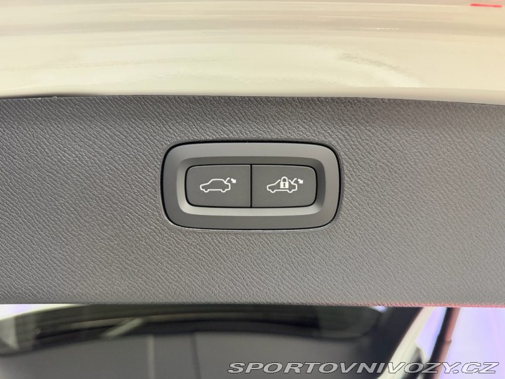 Volvo Ostatní modely XC90 T8 AWD BLACK EDITION ULTR 2026