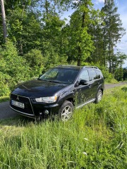 Mitsubishi  Outlander 2,2   2012 130kw