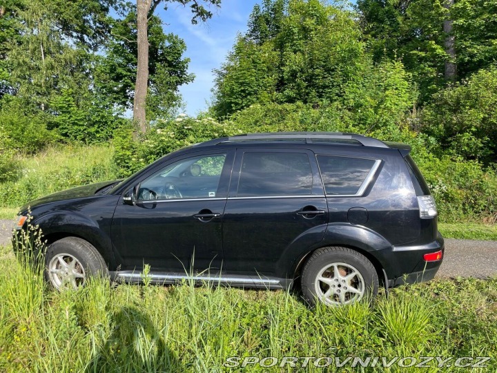Mitsubishi Ostatní modely Outlander 2,2   2012 130kw 2012