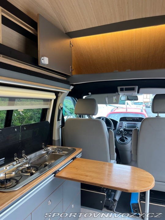 Volkswagen Ostatní modely Transporter 2,0 T5 4motion Camper 2015