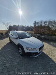 Volvo Ostatní modely XC70 2,4   D4 AWD 158kW 2015