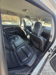 Volvo Ostatní modely XC70 2,4   D4 AWD 158kW 2015