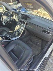 Volvo Ostatní modely XC70 2,4   D4 AWD 158kW 2015
