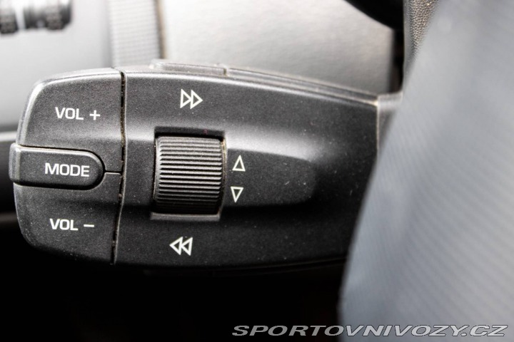 Seat Ibiza 1.4i Sport / 63kW / M5 / 2008