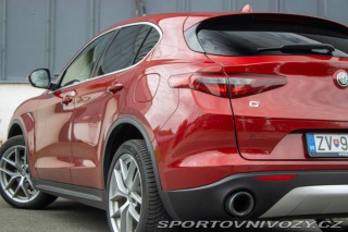 Alfa Romeo Stelvio 2.0 280k Q4 A/T, 206kW, 2017