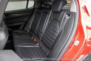 Alfa Romeo Stelvio 2.0 280k Q4 A/T, 206kW, 2017