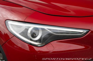Alfa Romeo Stelvio 2.0 280k Q4 A/T, 206kW, 2017